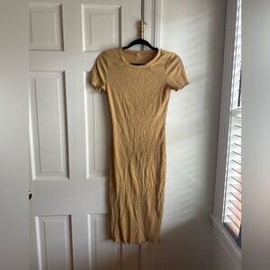 Women’s Pinkblush Maternity Ribbed Midi Dress; Sz small